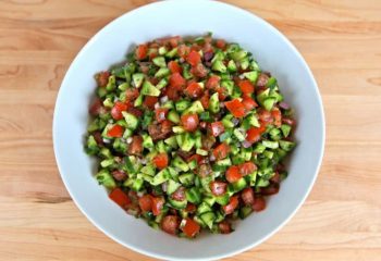 Israeli Salad (Vegetarian)