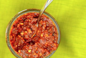 OMG Yum Red Chili Schug, Medium Spice