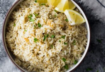Greek Rice Pilaf (Vegetarian)